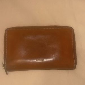 Fossil wallet